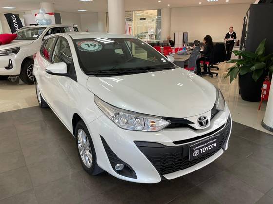 TOYOTA YARIS 1.3 16V FLEX XL PLUS TECH MULTIDRIVE